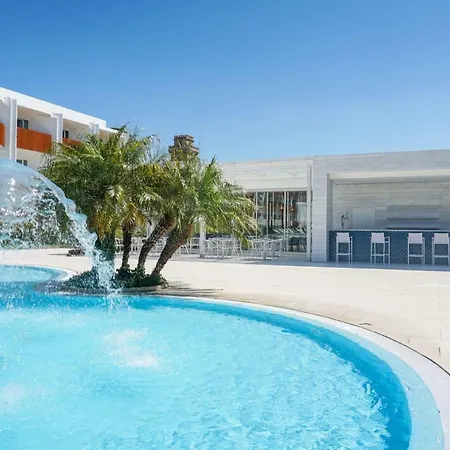 Malibu Foz - La Maison Younan