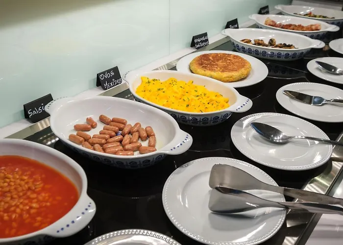 Hotel Malibu Foz - La Maison Younan Figueira da Foz