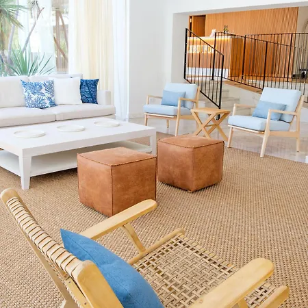Otel Malibu Foz - La Maison Younan